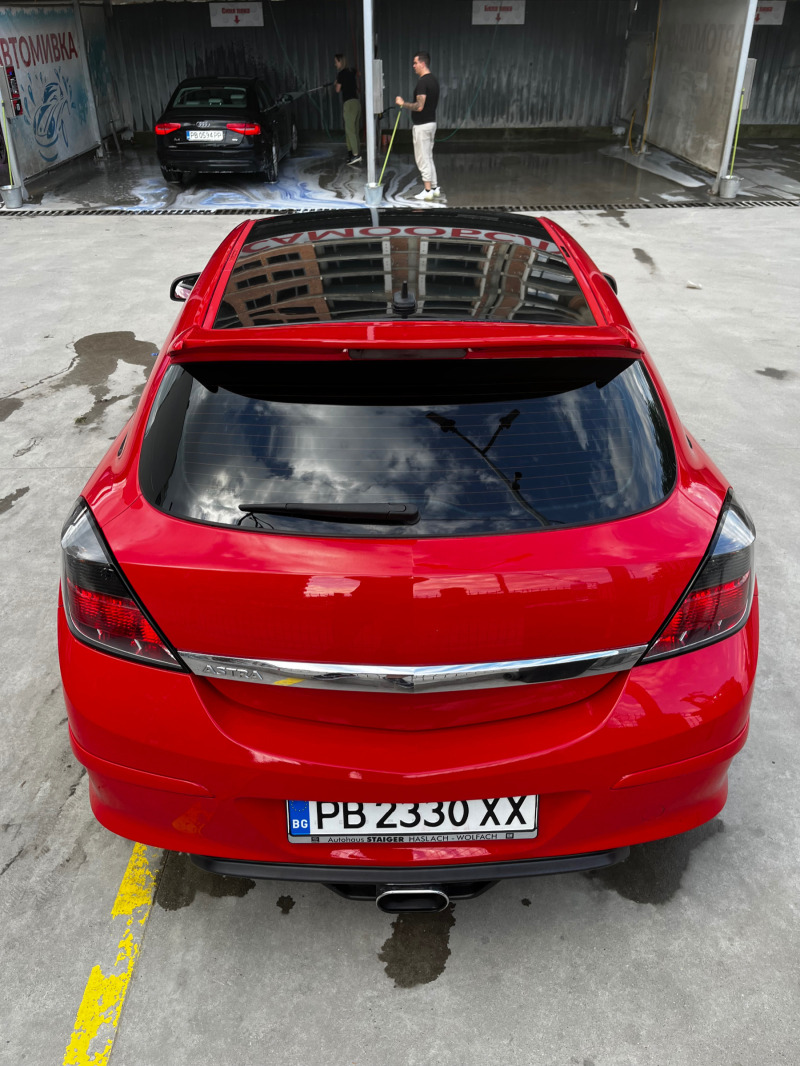 Opel Astra 2.0T, снимка 8 - Автомобили и джипове - 46021574