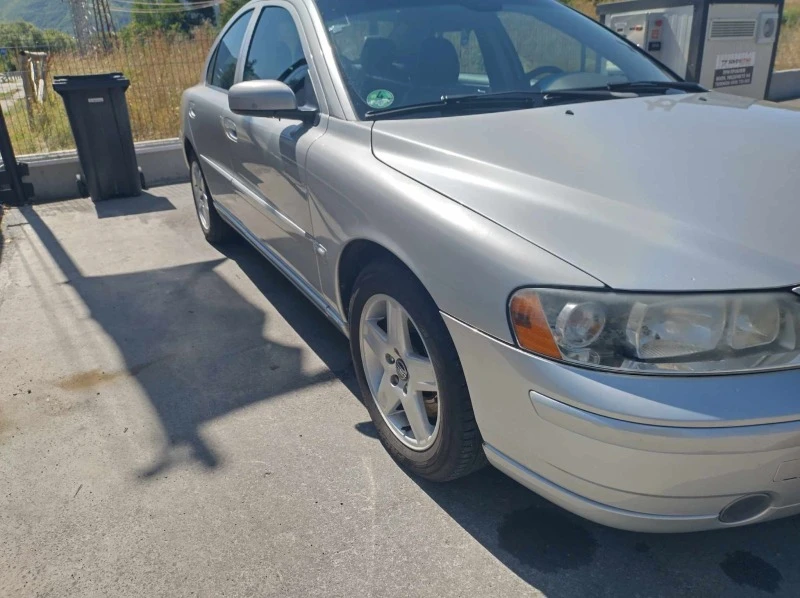 Volvo S60, снимка 5 - Автомобили и джипове - 47586680