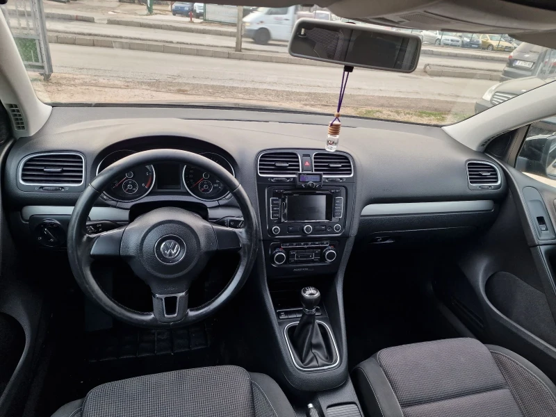 VW Golf 6  105кс НАВИ, снимка 13 - Автомобили и джипове - 48475374