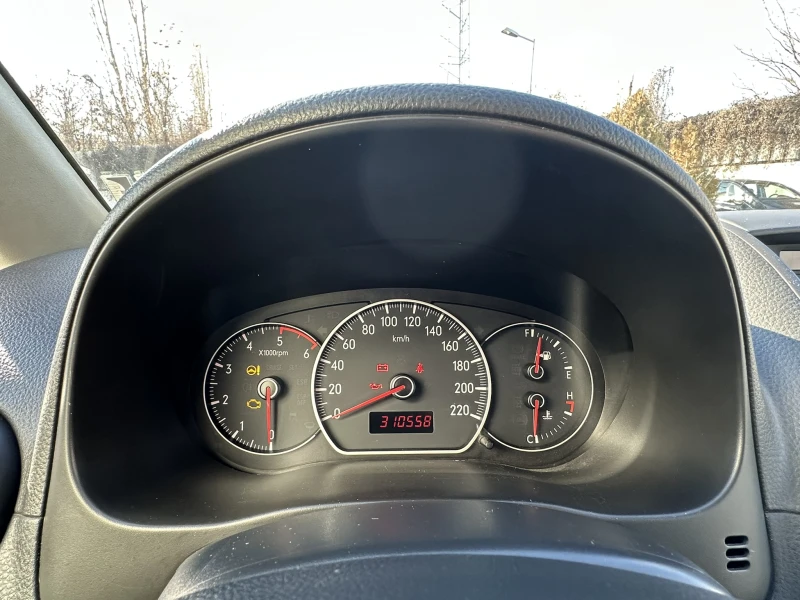 Suzuki SX4, снимка 8 - Автомобили и джипове - 48492753