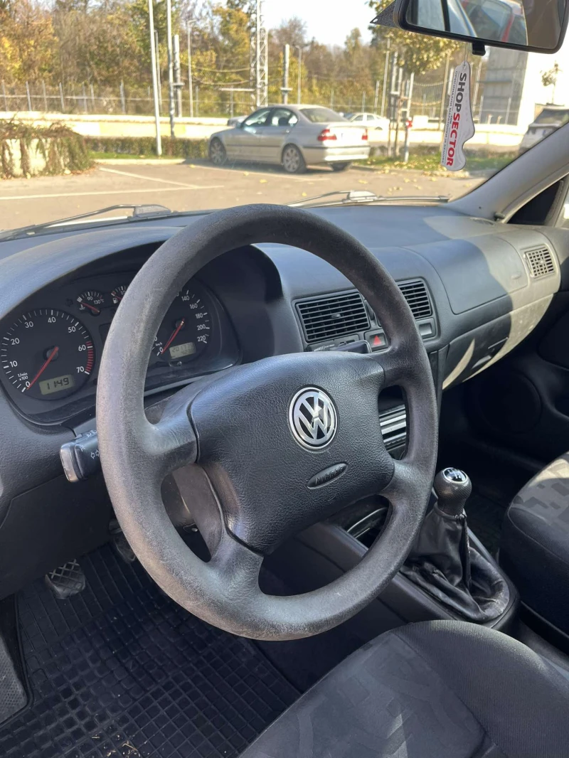 VW Golf 1.4, снимка 11 - Автомобили и джипове - 48536206