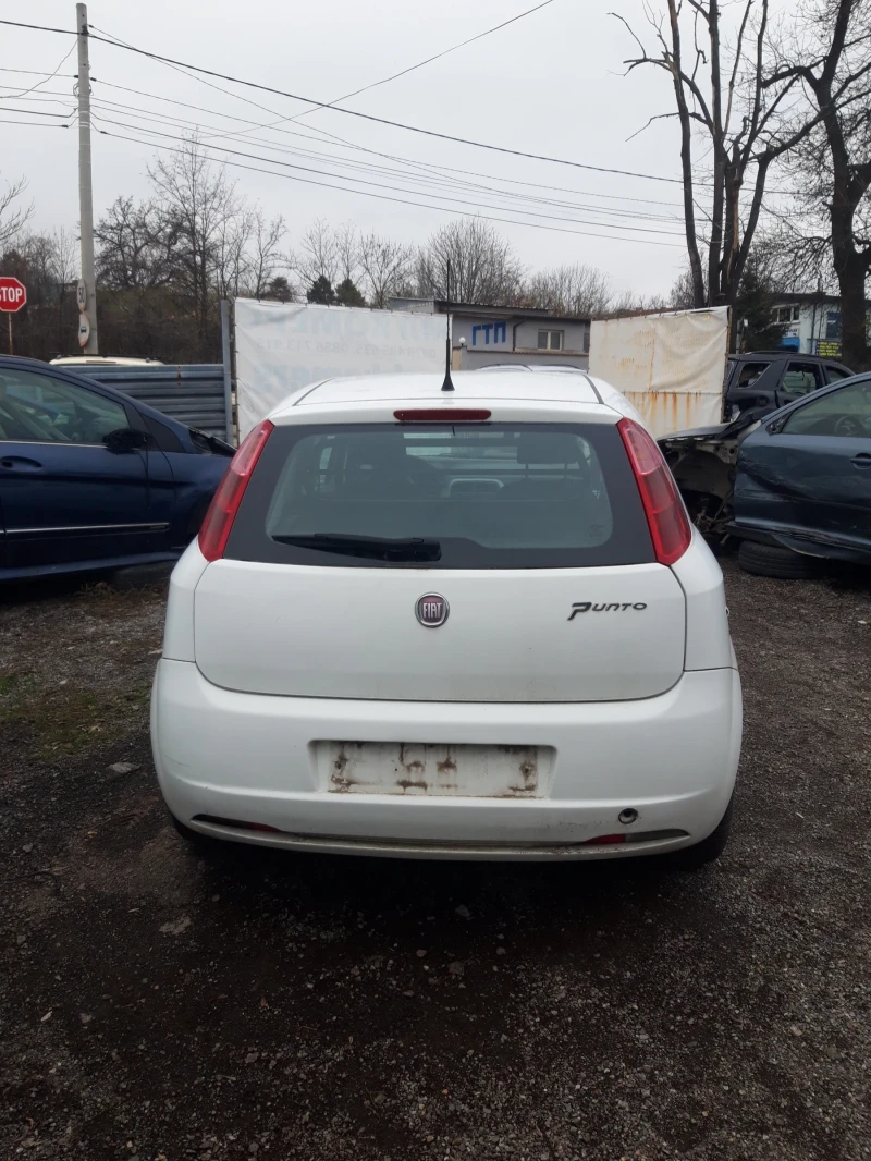 Fiat Punto 1.3 m-jet НА ЧАСТИ , снимка 6 - Автомобили и джипове - 52703846