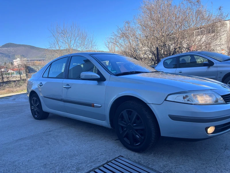Renault Laguna 1.8, снимка 2 - Автомобили и джипове - 52942356