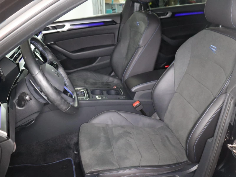 VW Arteon R SHOOTING BRAKE 4-MOTION LED CAMERA IQ.DRIVE, снимка 9 - Автомобили и джипове - 53037690