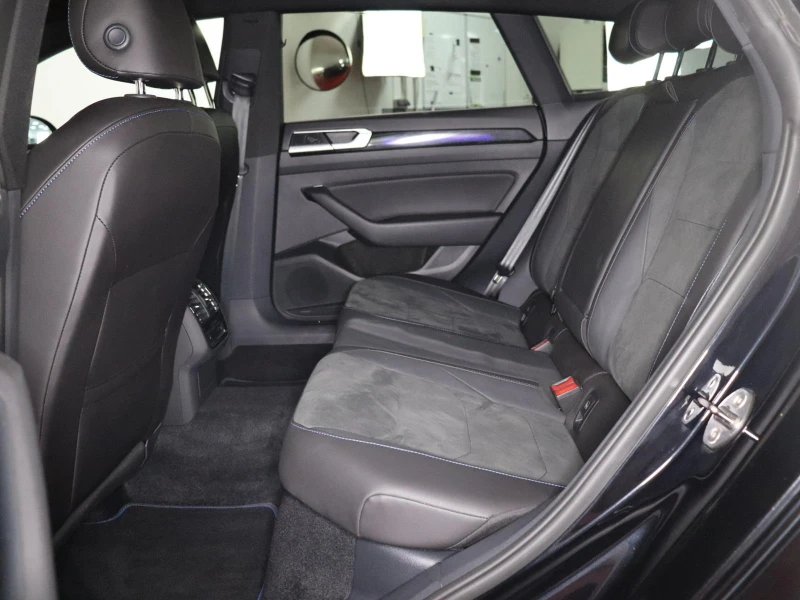 VW Arteon R SHOOTING BRAKE 4-MOTION LED CAMERA IQ.DRIVE, снимка 12 - Автомобили и джипове - 53037690