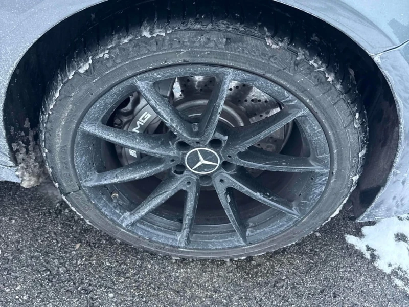 Mercedes-Benz C 63 AMG * CARFAX * БЕЗ ПЪРВОНАЧАЛНА ВНОСКА, снимка 7 - Автомобили и джипове - 53042909