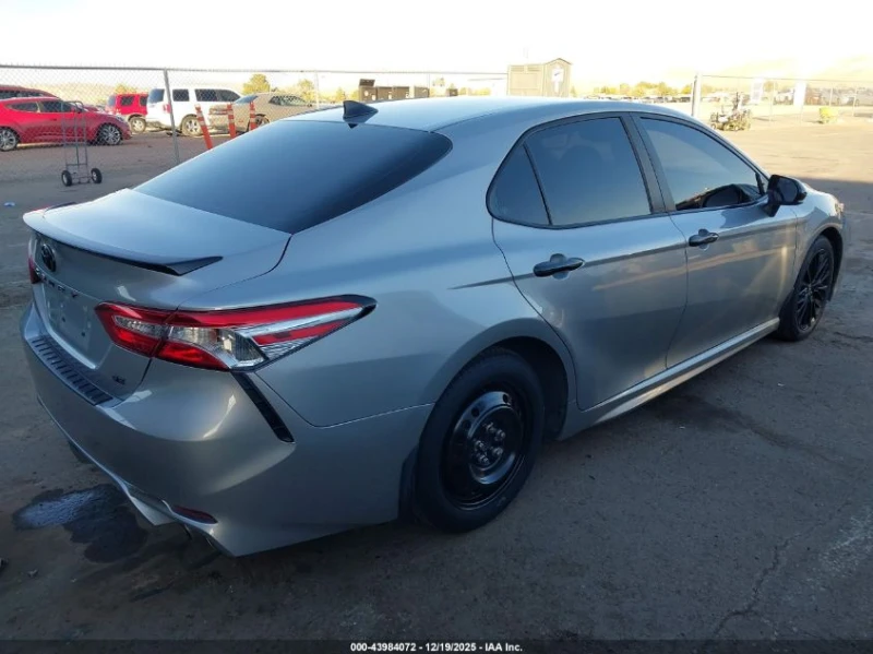 Toyota Camry 2.5l Se Nightshade, снимка 4 - Автомобили и джипове - 53518366