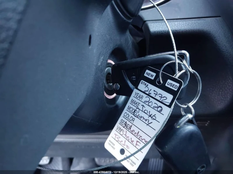 Toyota Camry 2.5l Se Nightshade, снимка 11 - Автомобили и джипове - 53518366