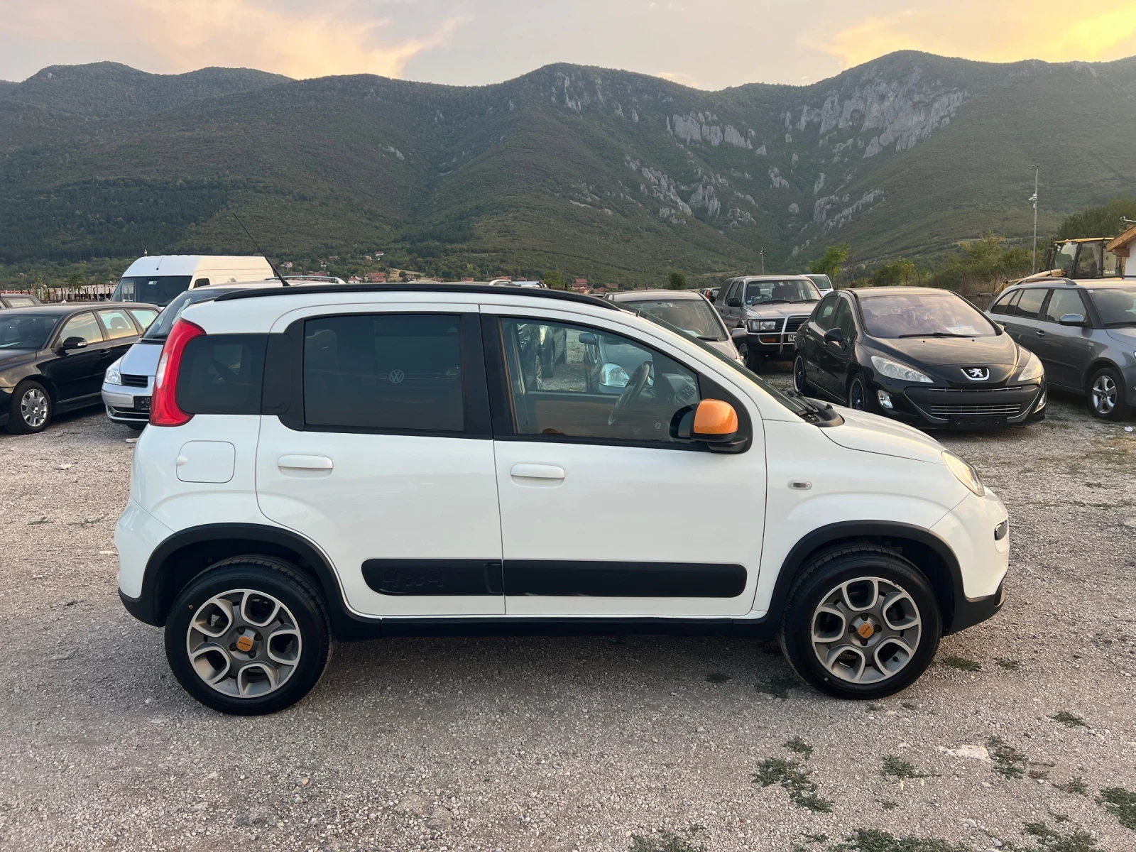 Fiat Panda 0.9 TWINAIR УНИКАТ - изображение 6