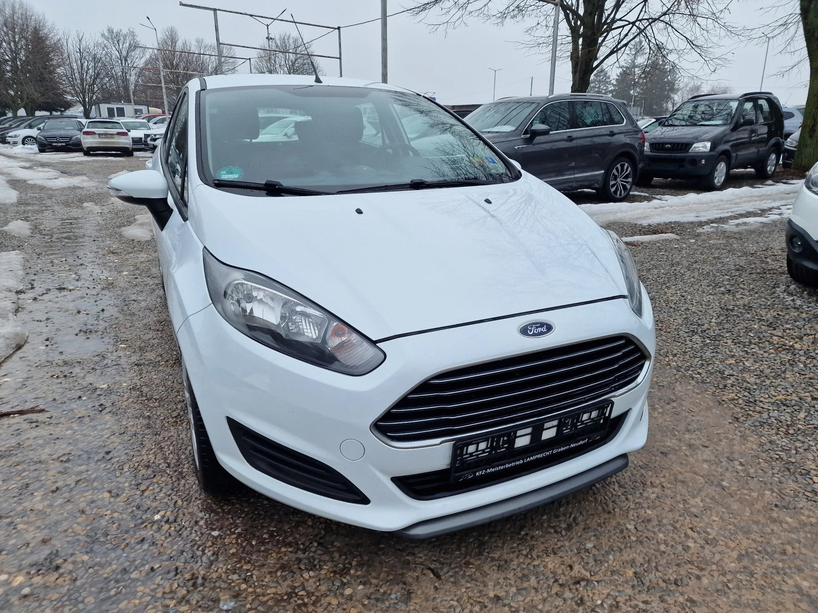 Ford Fiesta 1.6TDCI-95k.s-EURO 6-СЕРВИЗНА ИСТОРИЯ! - изображение 3