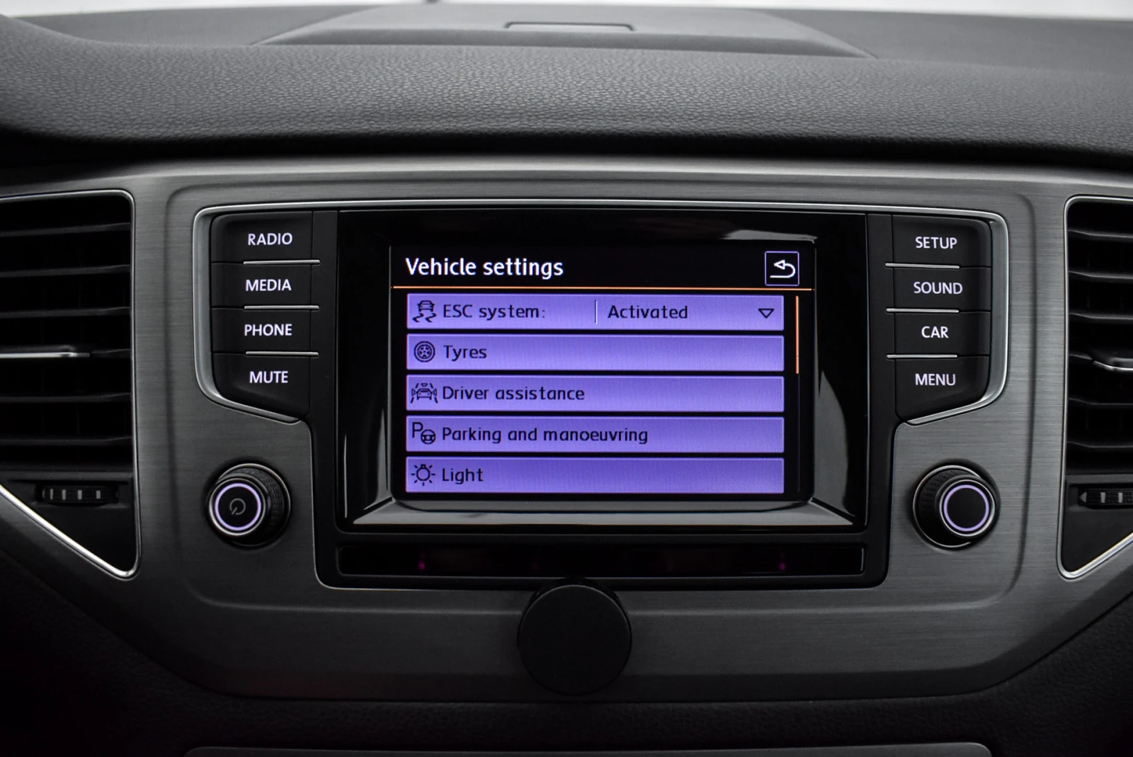 VW Sportsvan  | Mobile.bg   15