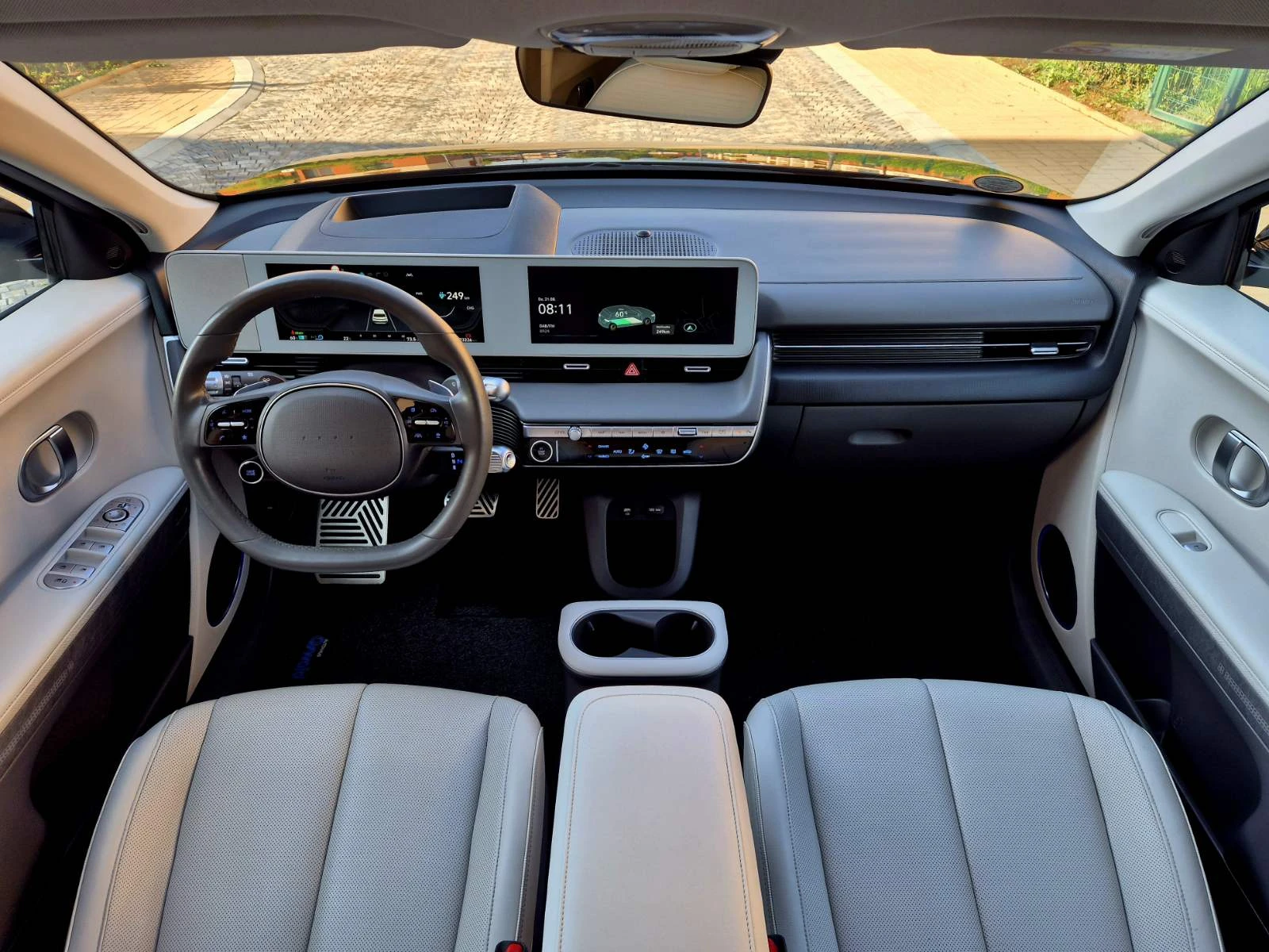 Hyundai Ioniq 5 Long Range* AWD* 77.4kwh*  - изображение 9