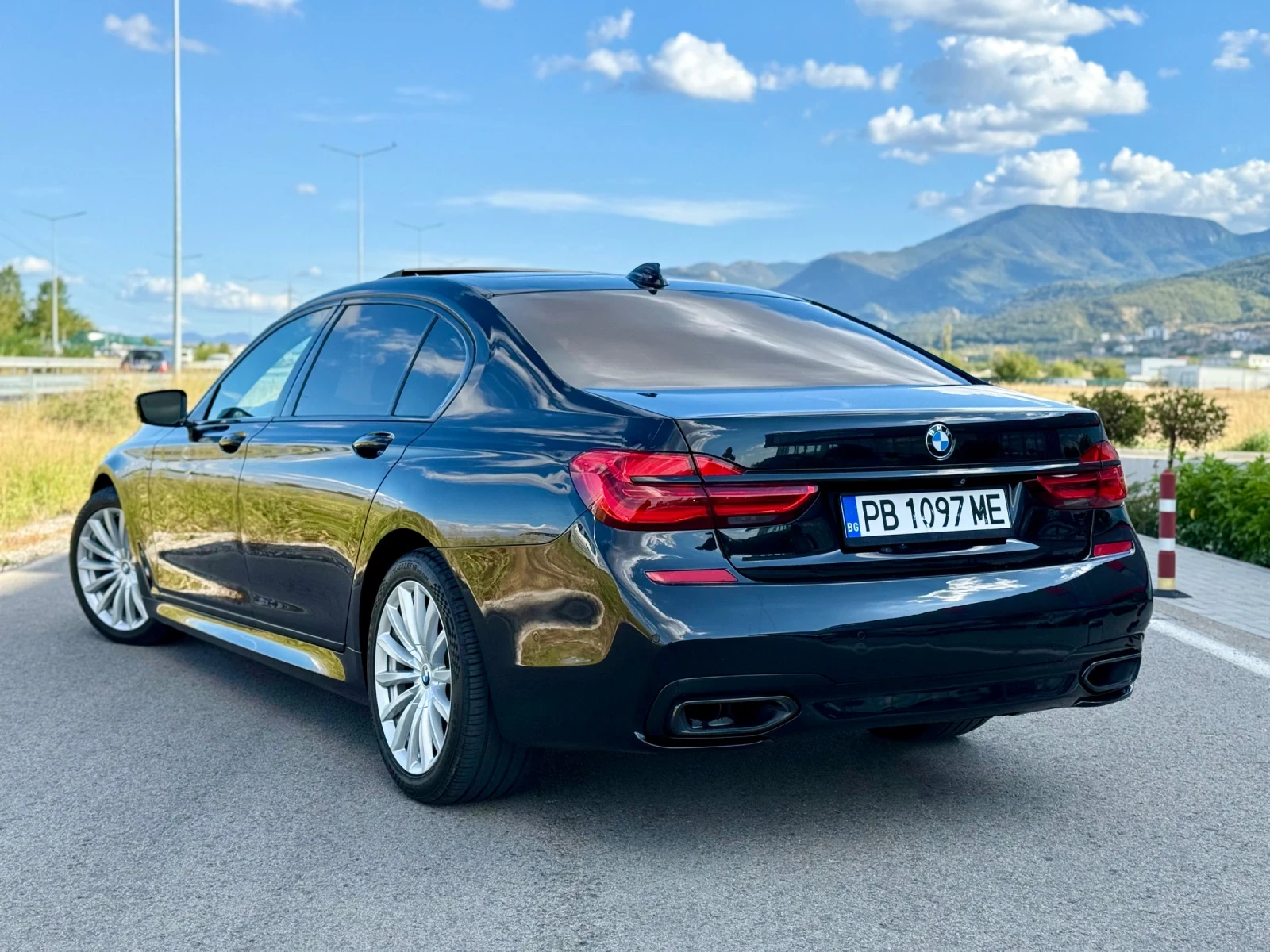 BMW 750 LONG ! Full ! - изображение 3