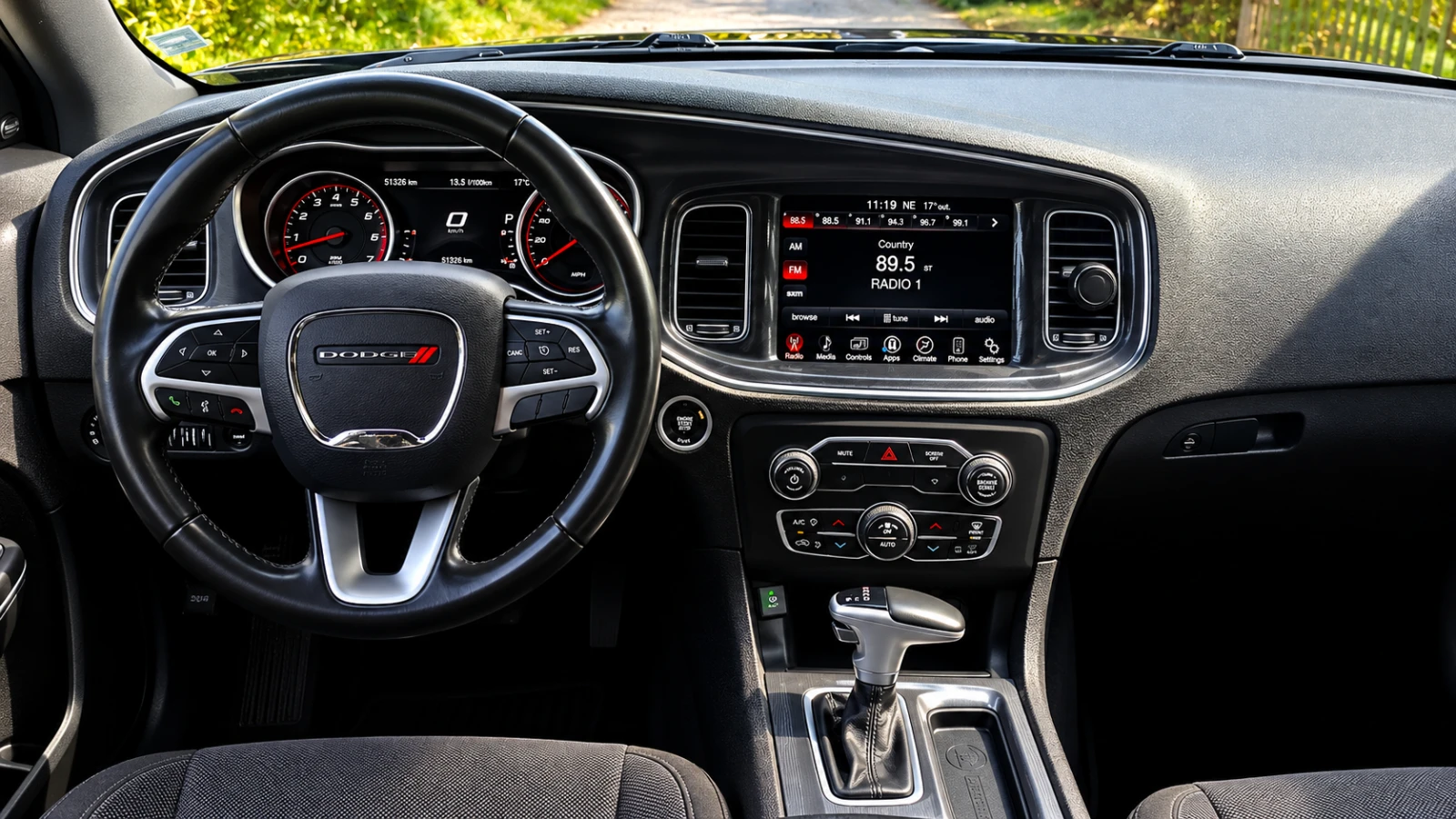 Dodge Charger SXT 3.6 V6 | �������� | 2 ����� | 2 �-� ������ | Mobile.bg � ����������� 9