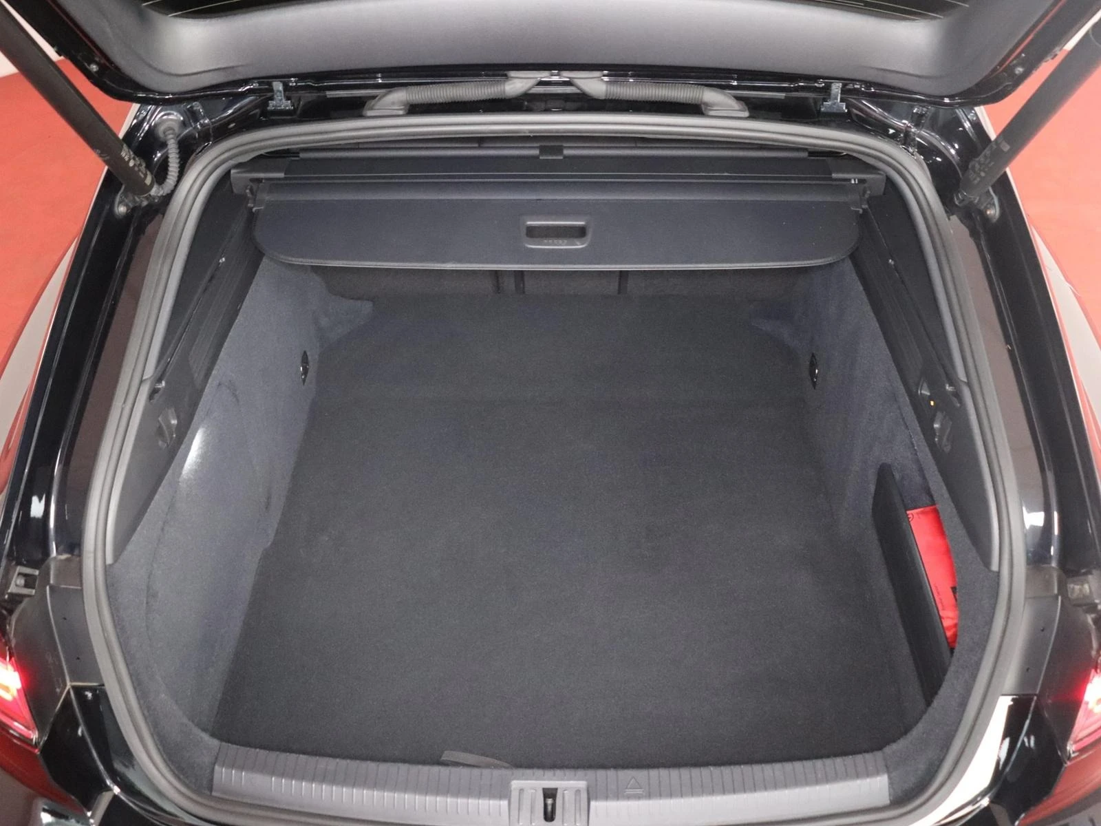 VW Arteon R SHOOTING BRAKE 4-MOTION LED CAMERA IQ.DRIVE | Mobile.bg � ����������� 14