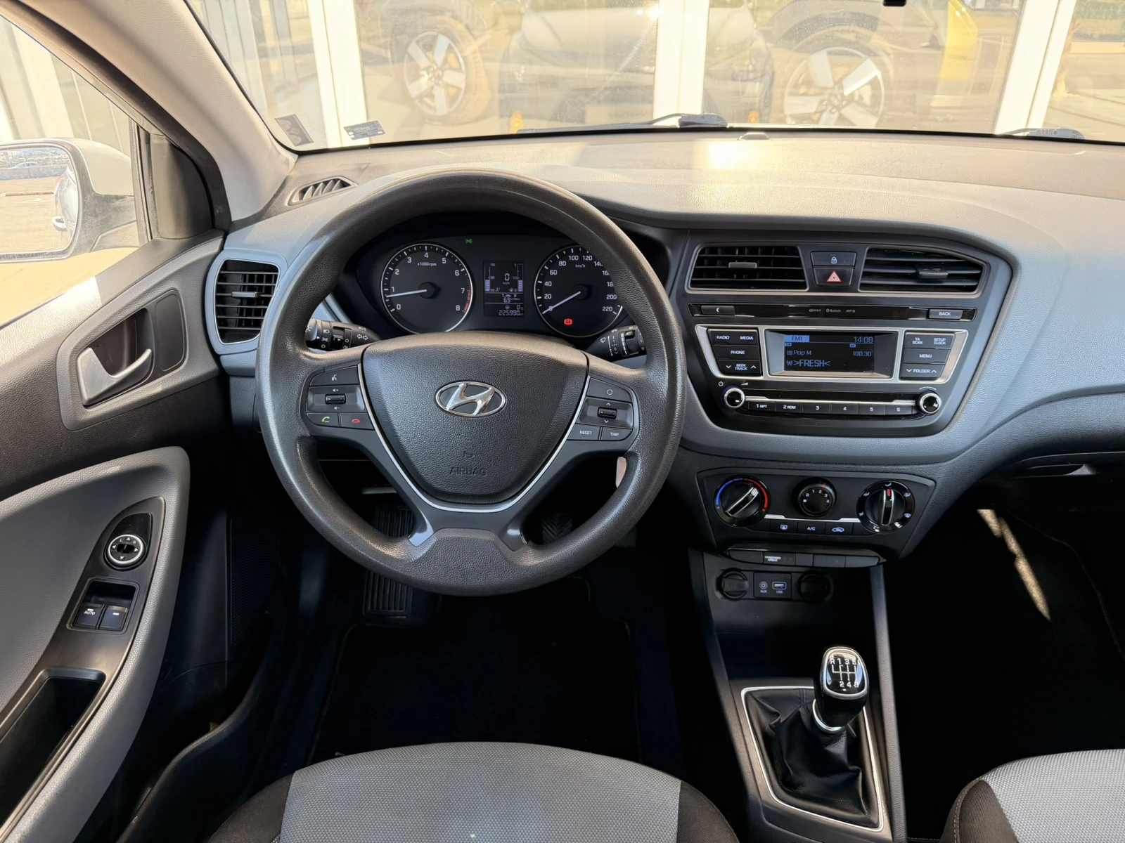 Hyundai I20 | Mobile.bg � ����������� 14