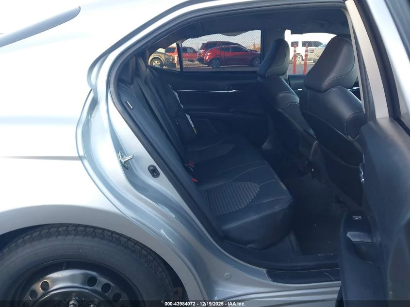 Toyota Camry 2.5l Se Nightshade | Mobile.bg � ����������� 8