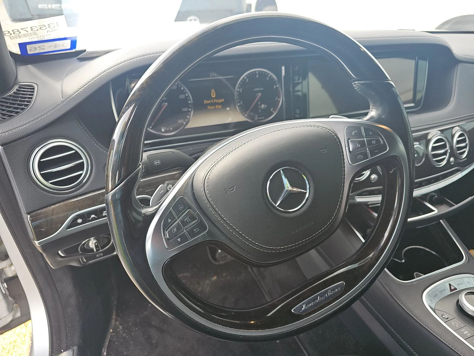 Mercedes-Benz S 500 AMG* PACK* 3D* BURMESTER* ДИСТОРНИК* МАСАЖ* ОБДУХВ, снимка 11 - Автомобили и джипове - 53796945