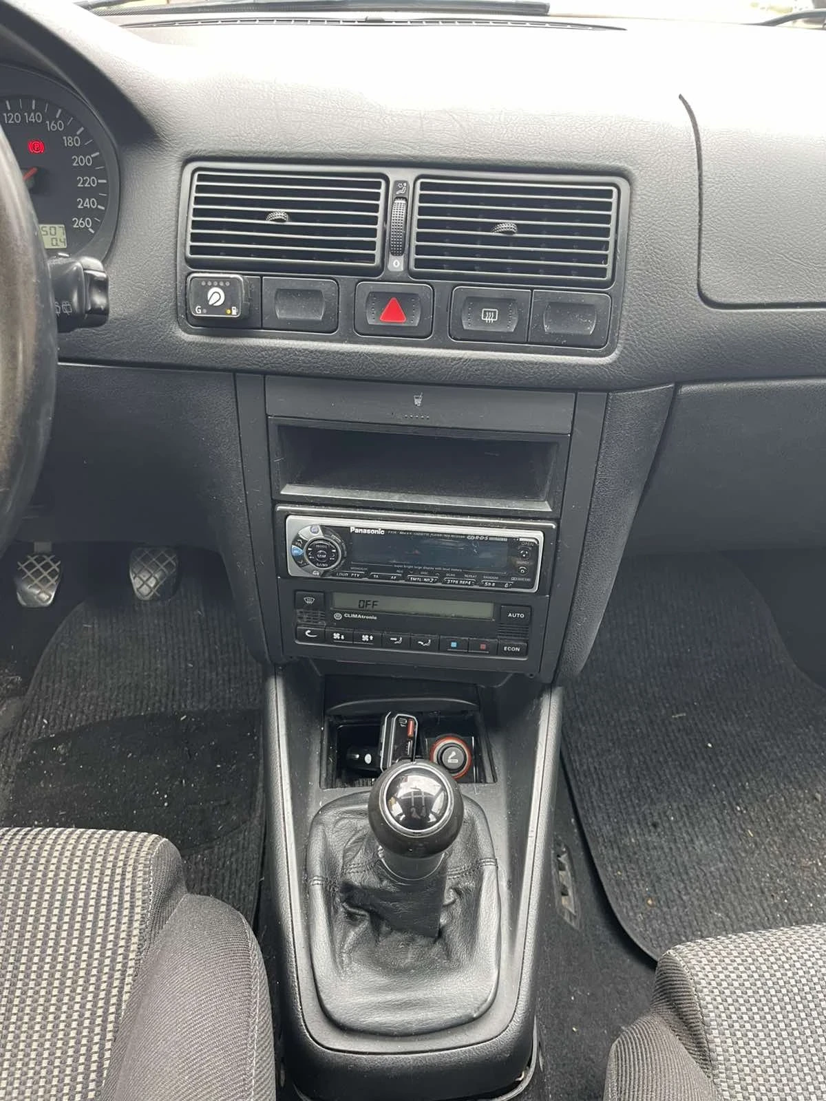 VW Golf, снимка 6 - Автомобили и джипове - 53893921