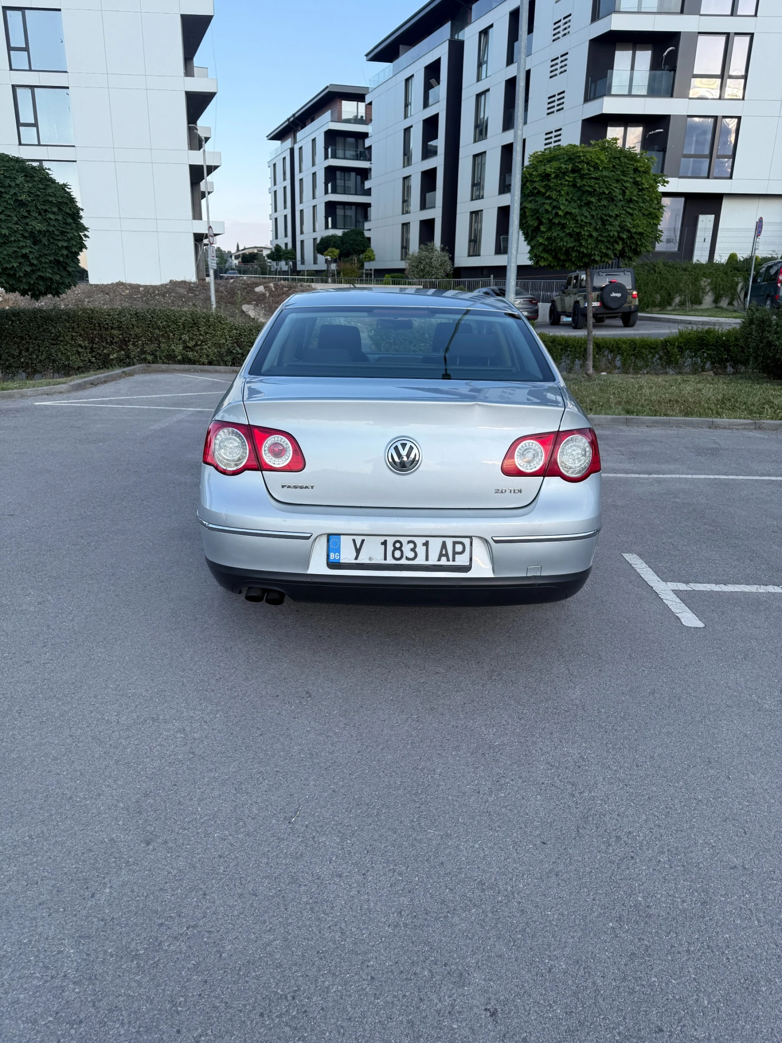 VW Passat 2.0 TDI, снимка 5 - Автомобили и джипове - 55148398