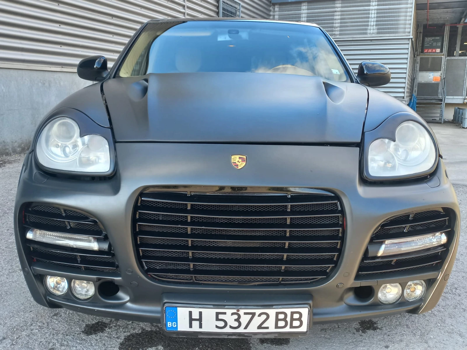 Porsche Cayenne Magnum Tachart, снимка 6 - Автомобили и джипове - 54285281