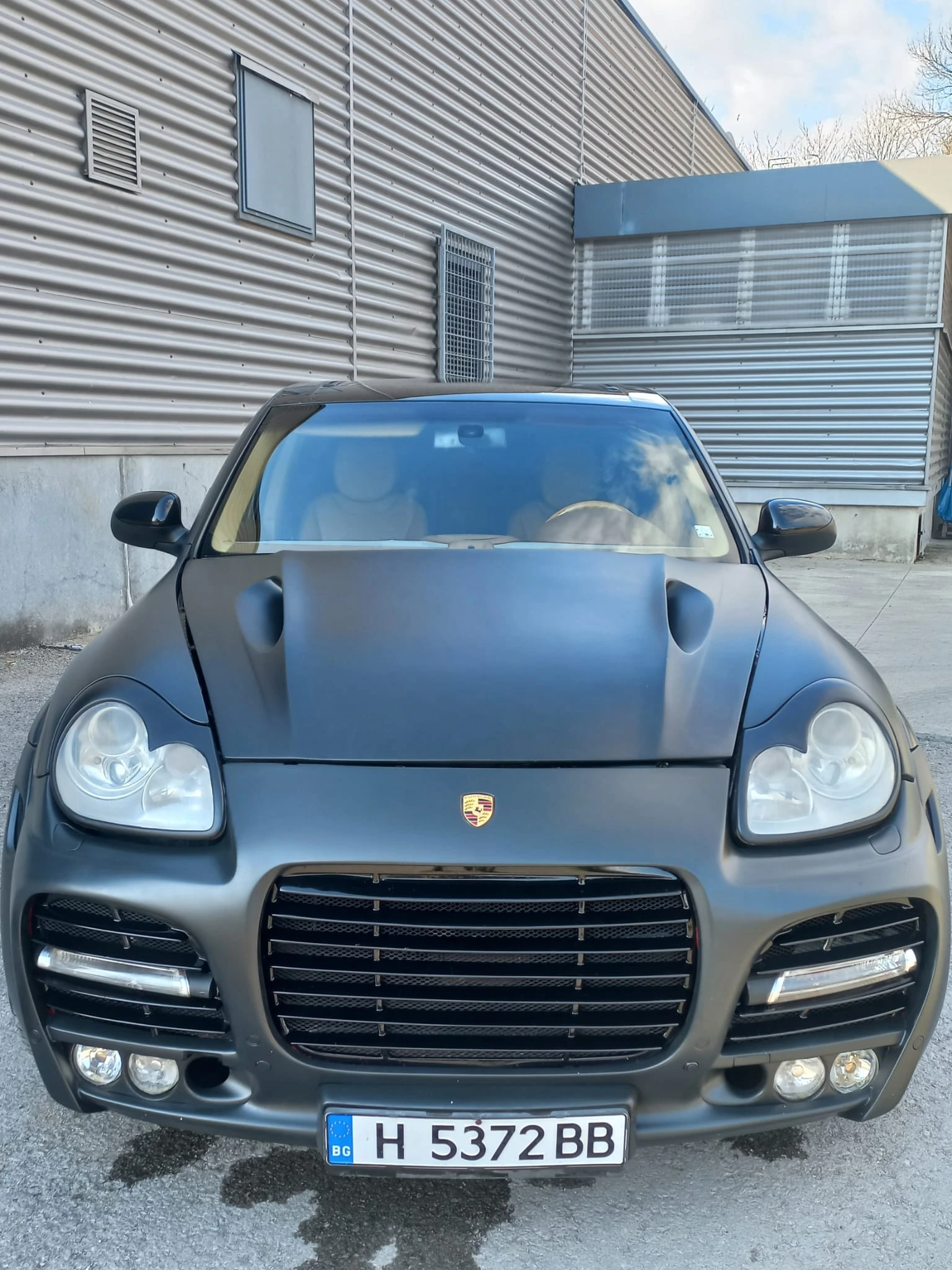 Porsche Cayenne Magnum Tachart, снимка 3 - Автомобили и джипове - 54285281