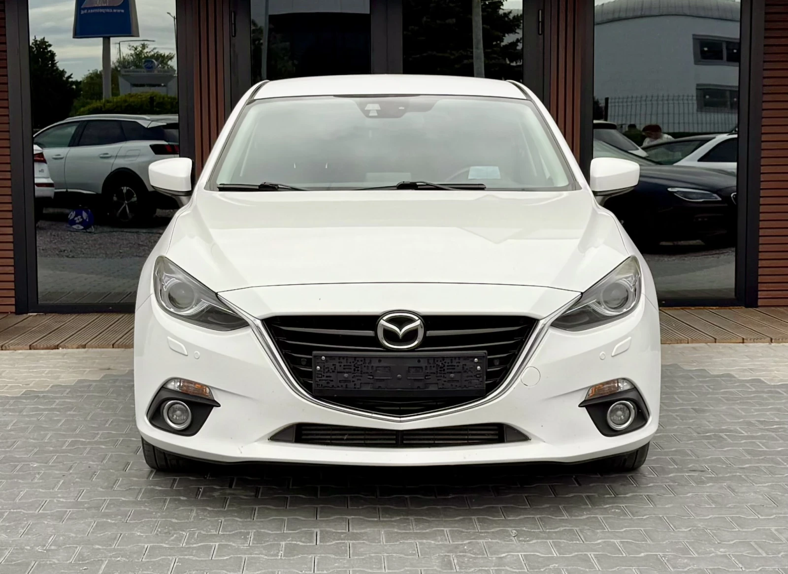 Mazda 3 2.2 SKYACTIV-D* Head up* Bose* Keyless | Mobile.bg � ����������� 2