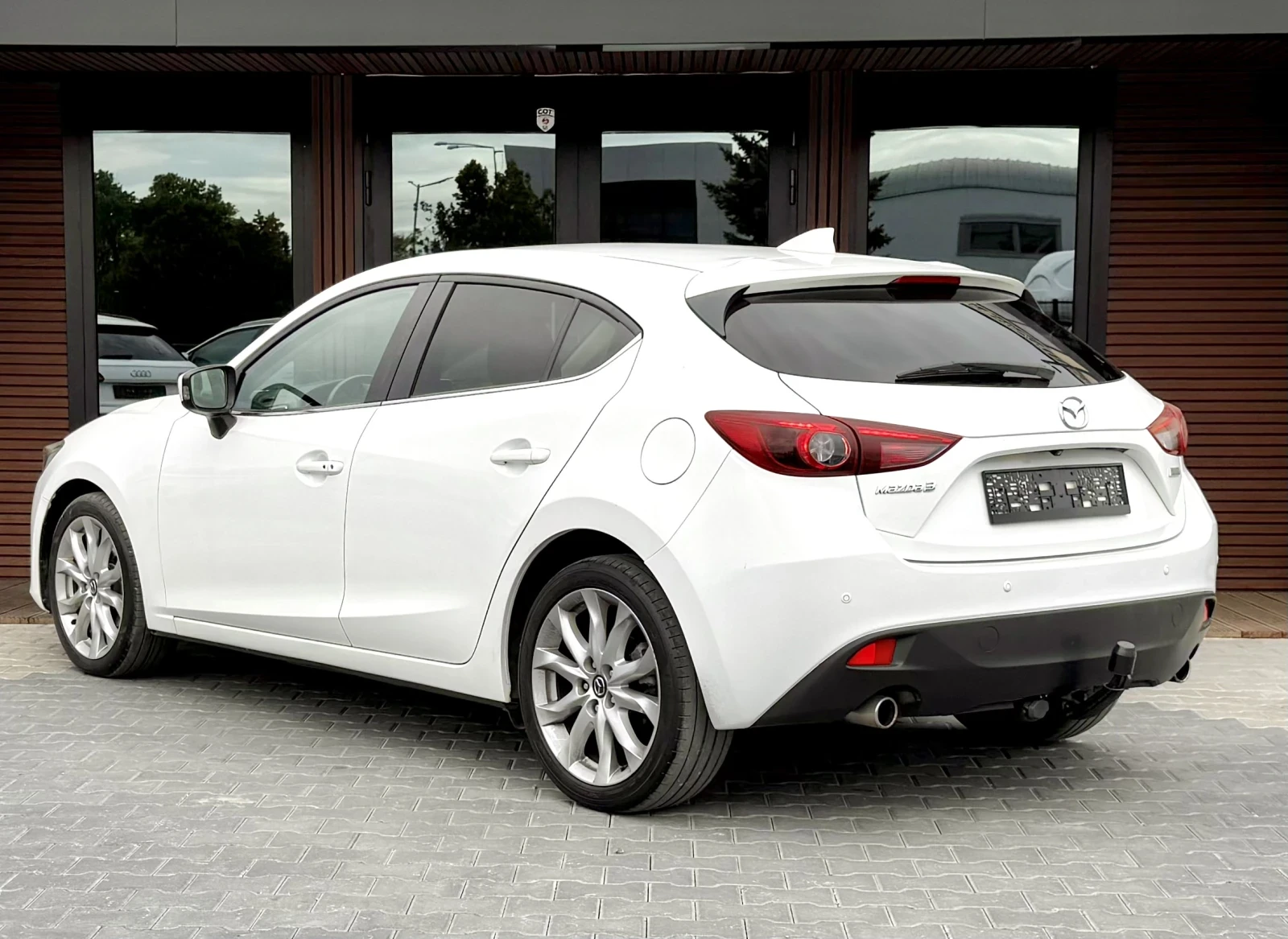 Mazda 3 2.2 SKYACTIV-D* Head up* Bose* Keyless | Mobile.bg � ����������� 4