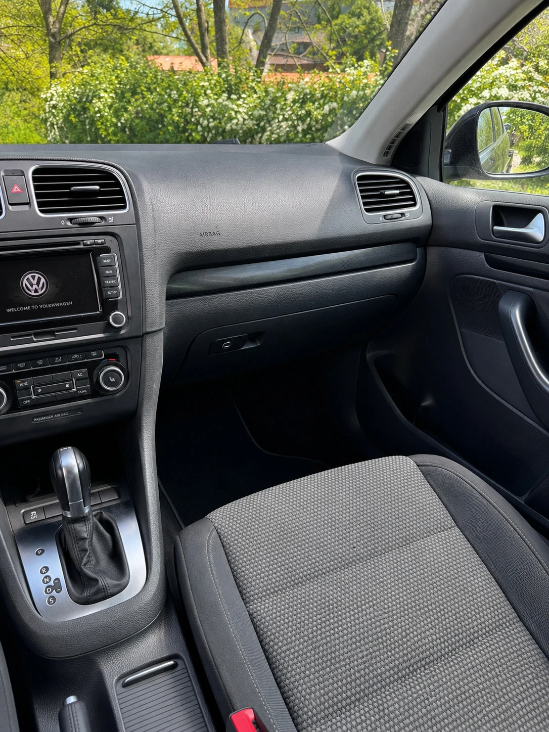VW Golf Variant, снимка 13 - Автомобили и джипове - 54867780