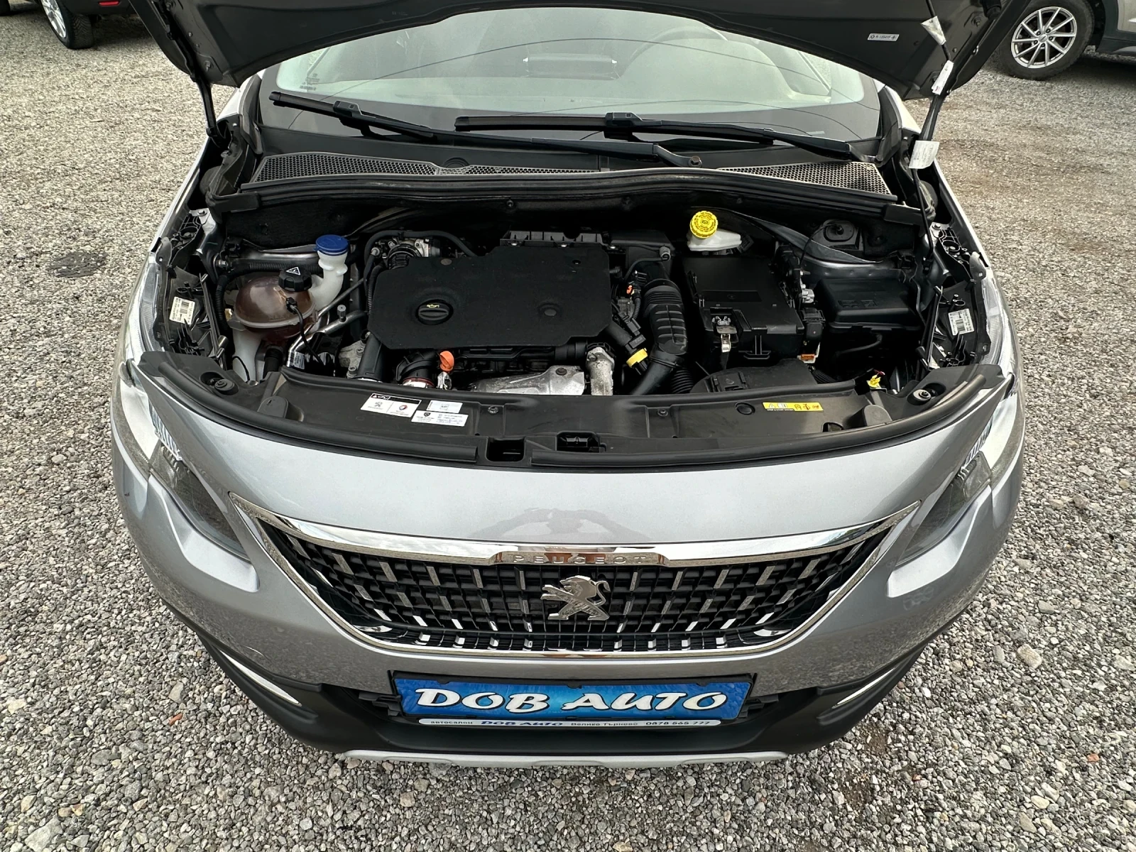 Peugeot 2008 1.6HDI-ALLURE-AVTOMAT-LED-NAVI-PANORAMA, снимка 17 - Автомобили и джипове - 54990105