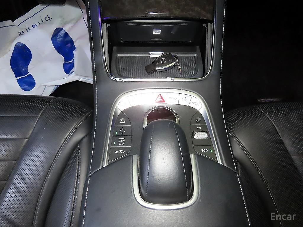 Mercedes-Benz S 500 L DISTRONIC* BURMESTER* МАСАЖ* 360* TV* PANORAMA* , снимка 12 - Автомобили и джипове - 55624275