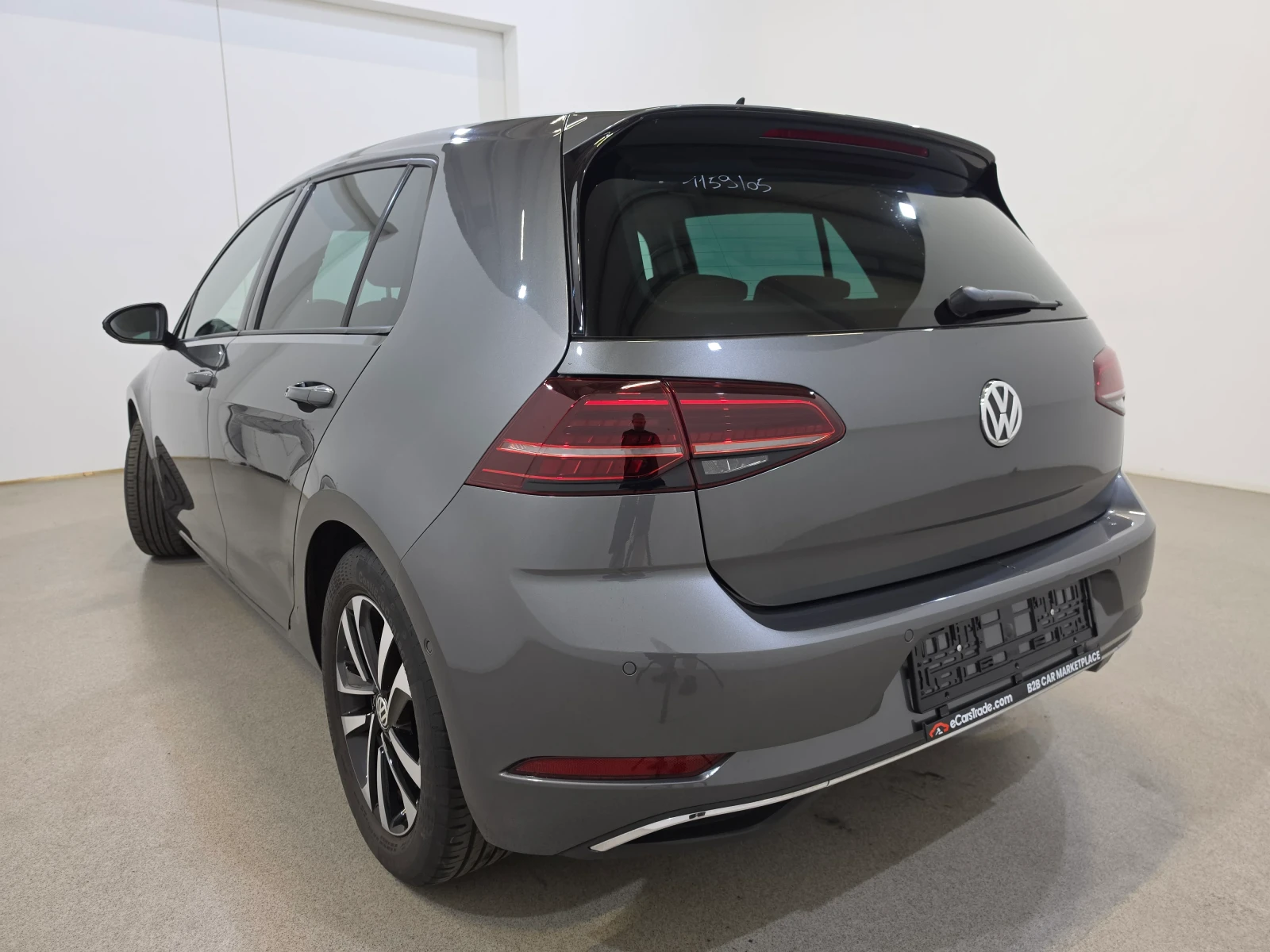 VW Golf 1.5 TSI United 150 к.с  Камера/ Нави, снимка 6 - Автомобили и джипове - 55645545
