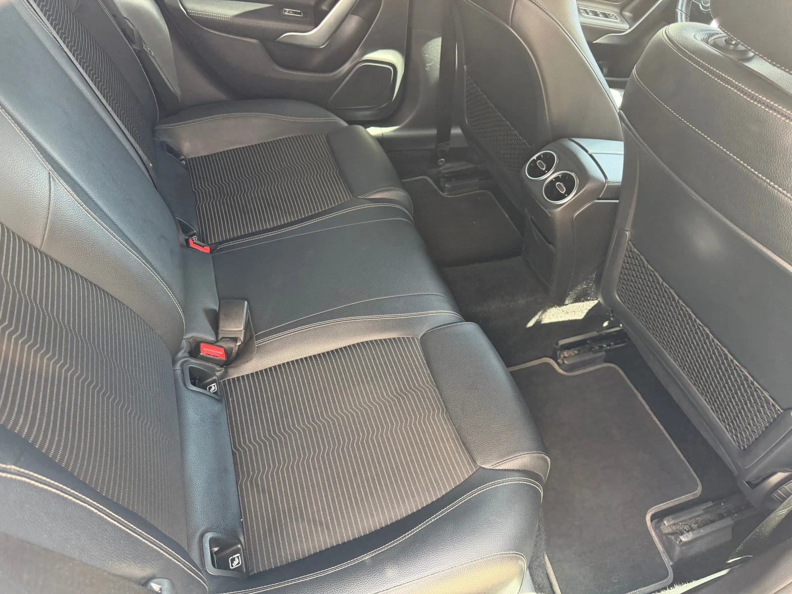 Mercedes-Benz CLA CLA 180 d, снимка 6 - Автомобили и джипове - 55875266