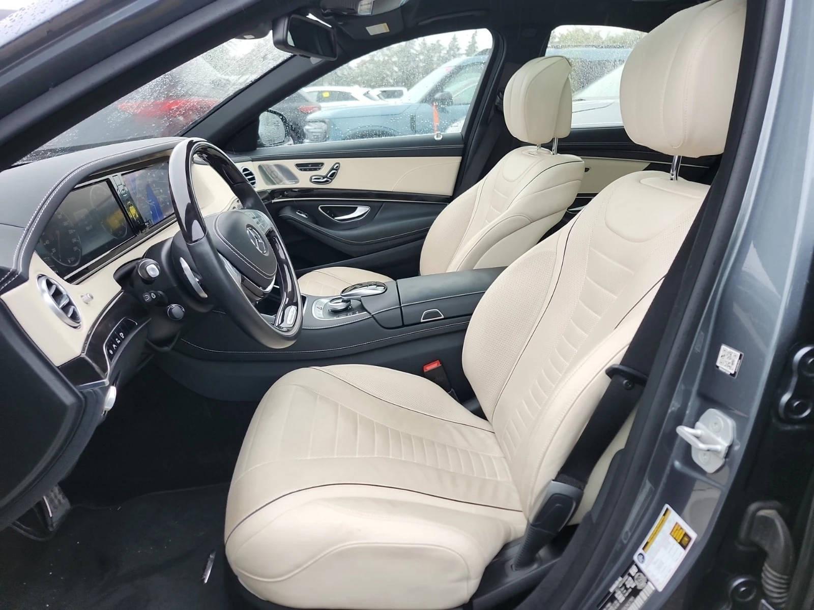 Mercedes-Benz S 550 * AMG Line * CARFAX * 59k km * , снимка 8 - Автомобили и джипове - 55947500