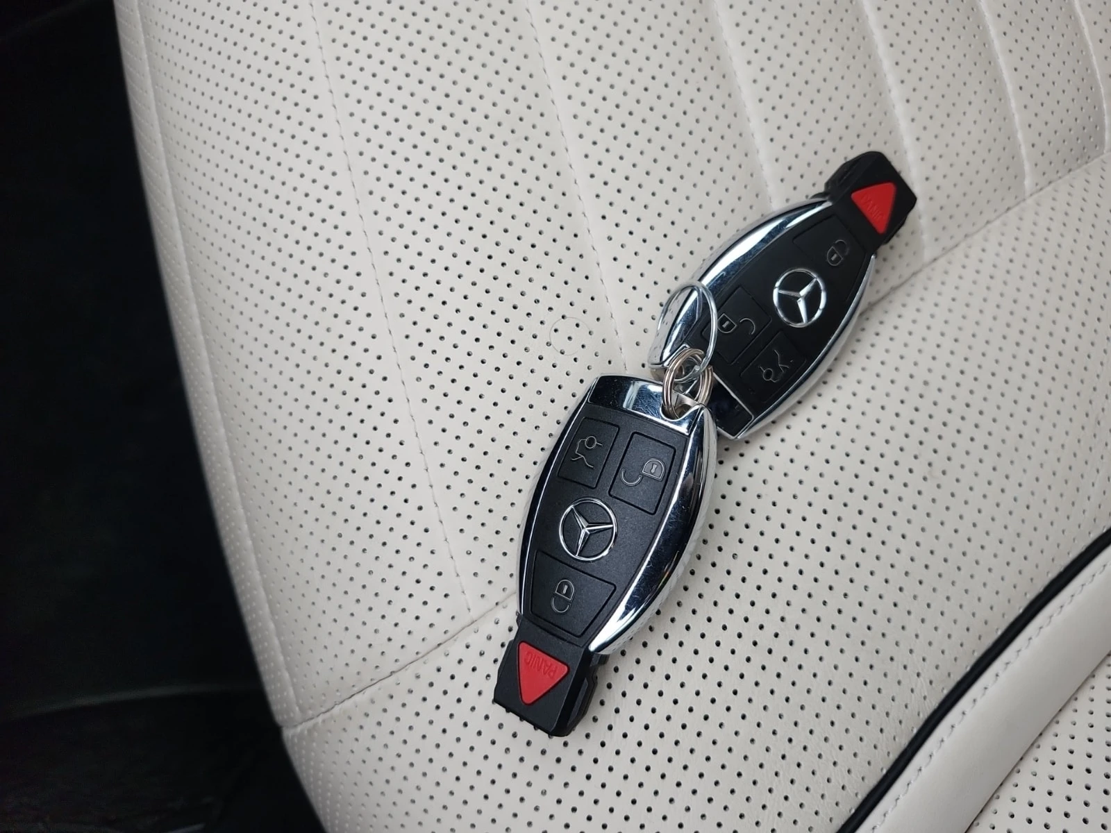 Mercedes-Benz S 550 * AMG Line * CARFAX * 59k km * , снимка 10 - Автомобили и джипове - 55947500