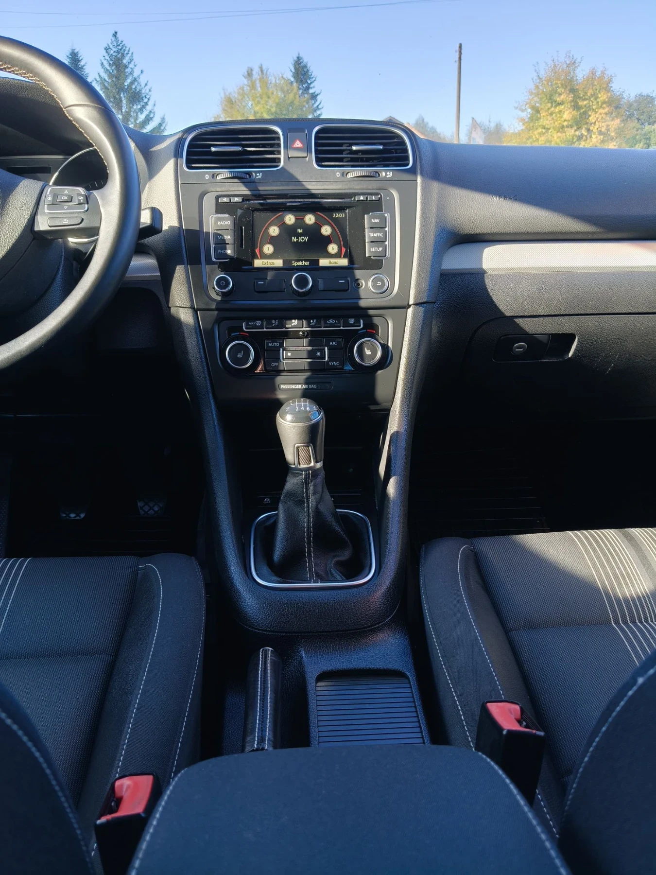 VW Golf 2.0TDI, снимка 14 - Автомобили и джипове - 56629612
