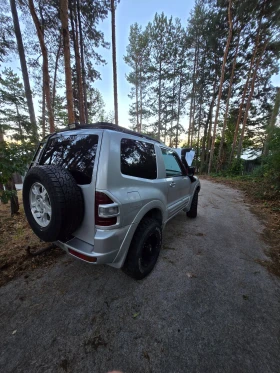 Обява за продажба на Mitsubishi Pajero Окачване, брони, лед барове, и други  ~16 000 лв. - изображение 10