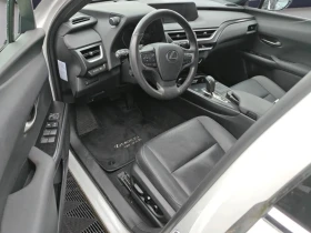 Lexus UX 300e 54.3KWH 204КС. ПОДГРЯВАНЕ ОБДУХВАНЕ ДИСТРОНИК - 17990 € / 35185.38 лв. - 94711377 7