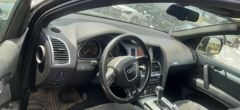 Audi Q7 3.0 tdi , снимка 8 - Автомобили и джипове - 37619987