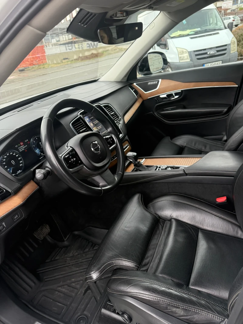 Volvo Xc90 T6, снимка 10 - Автомобили и джипове - 48523951