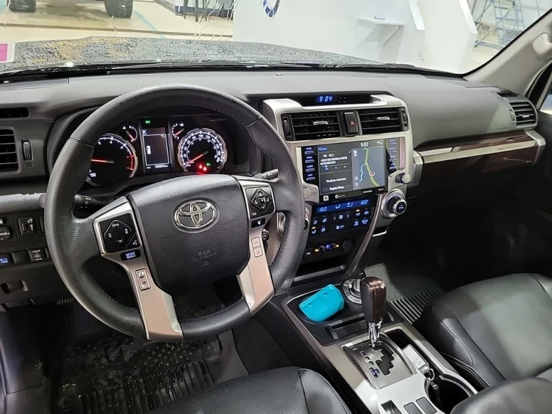 Toyota 4runner * 4WD * CARFAX * БЕЗ ПЪРВОНАЧАЛНА ВНОСКА, снимка 9 - Автомобили и джипове - 53125899