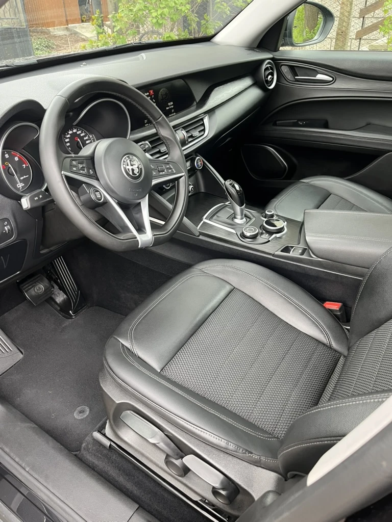 Alfa Romeo Stelvio  - изображение 6