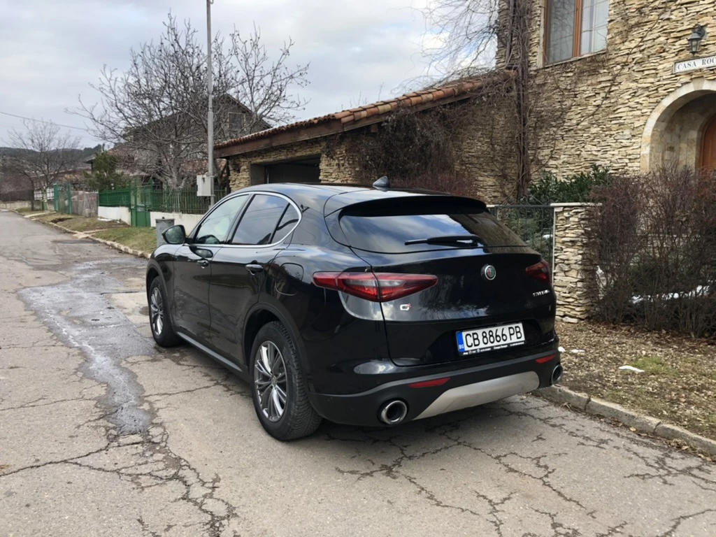 Alfa Romeo Stelvio  - изображение 4