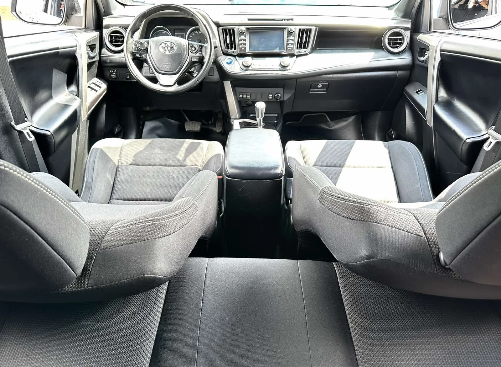 Toyota Rav4 2.5HYBRID 218HP E6C - изображение 9