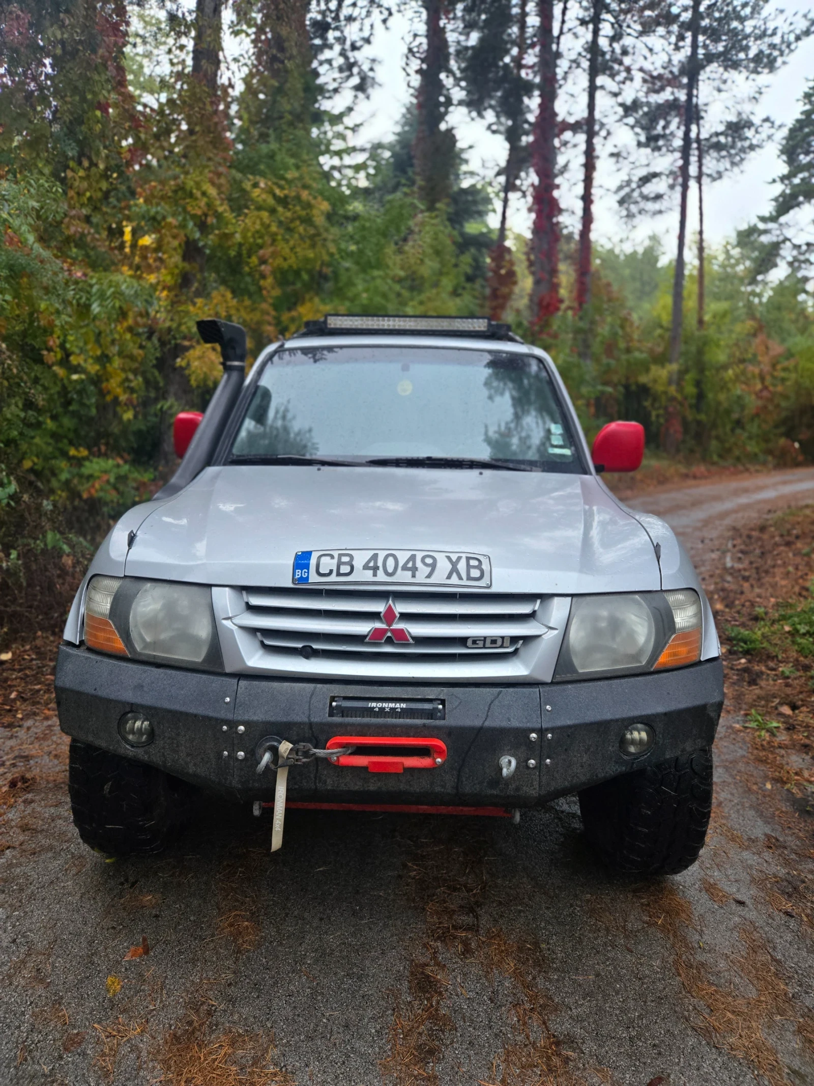 Mitsubishi Pajero Окачване, брони, лед барове, и други  - изображение 2