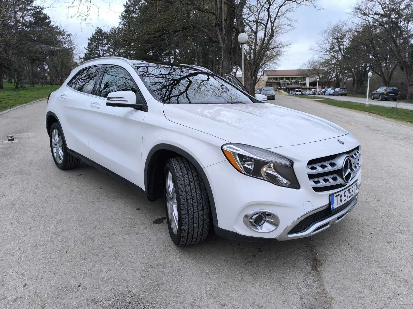 Mercedes-Benz GLA 250, снимка 4 - Автомобили и джипове - 54138264