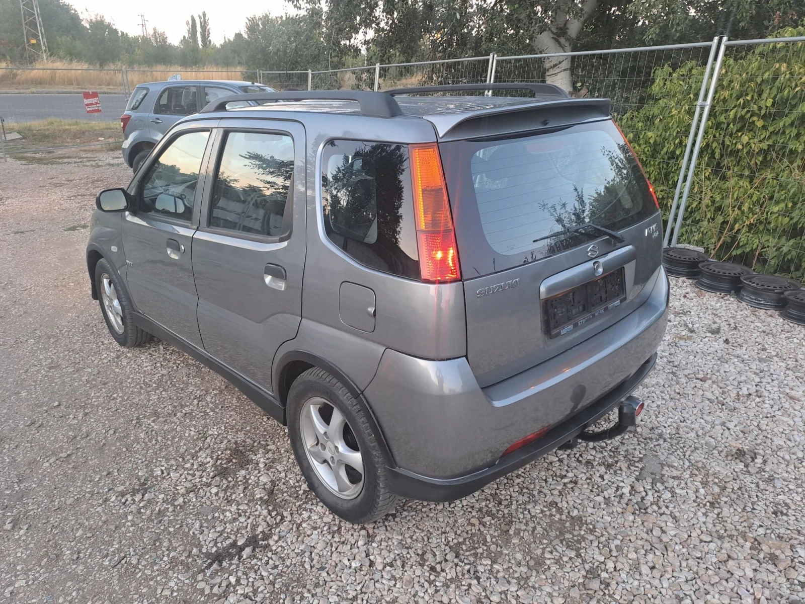 Suzuki Ignis, снимка 4 - Автомобили и джипове - 54151886