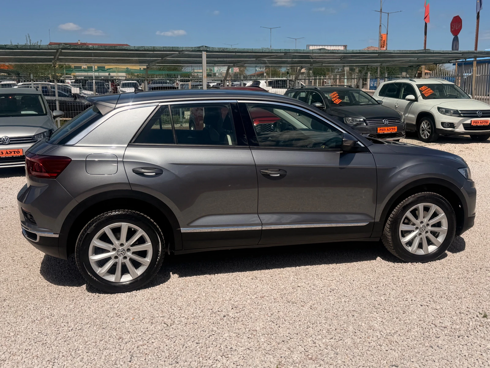 VW T-Roc 2.0TDI* NAVI* AUTOMATIK* DIGITAL* LIZING, снимка 4 - Автомобили и джипове - 54377013