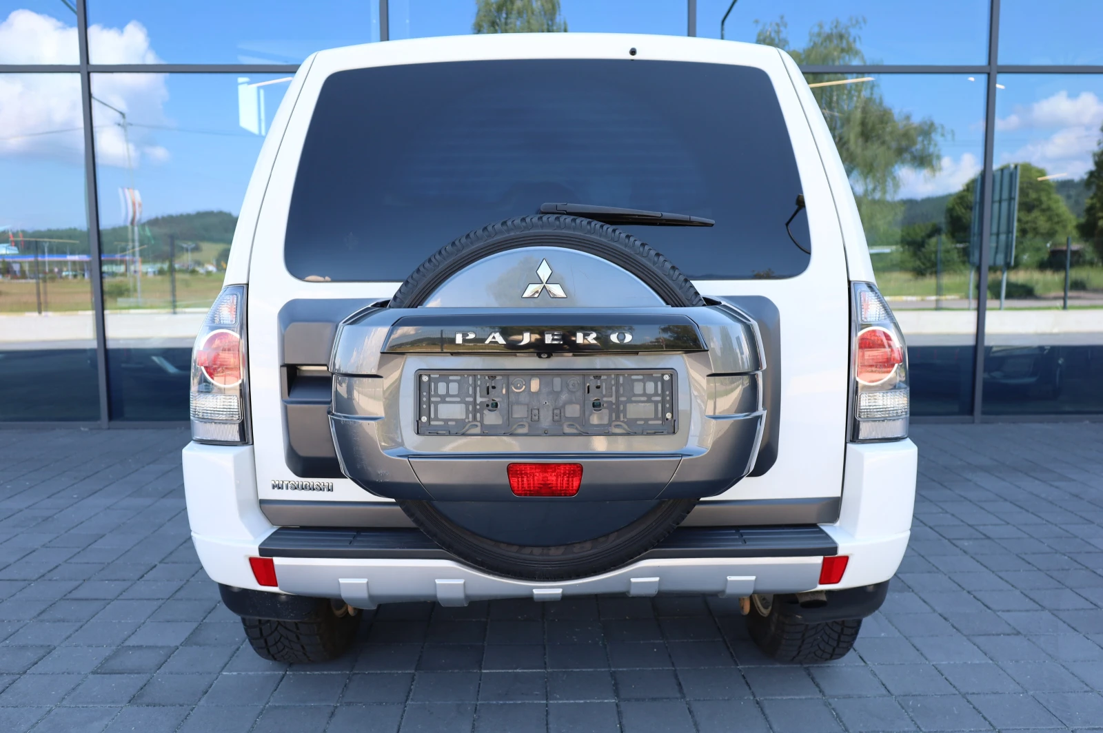 Mitsubishi Pajero * FACELIFT* NAVI* , снимка 6 - Автомобили и джипове - 55062841