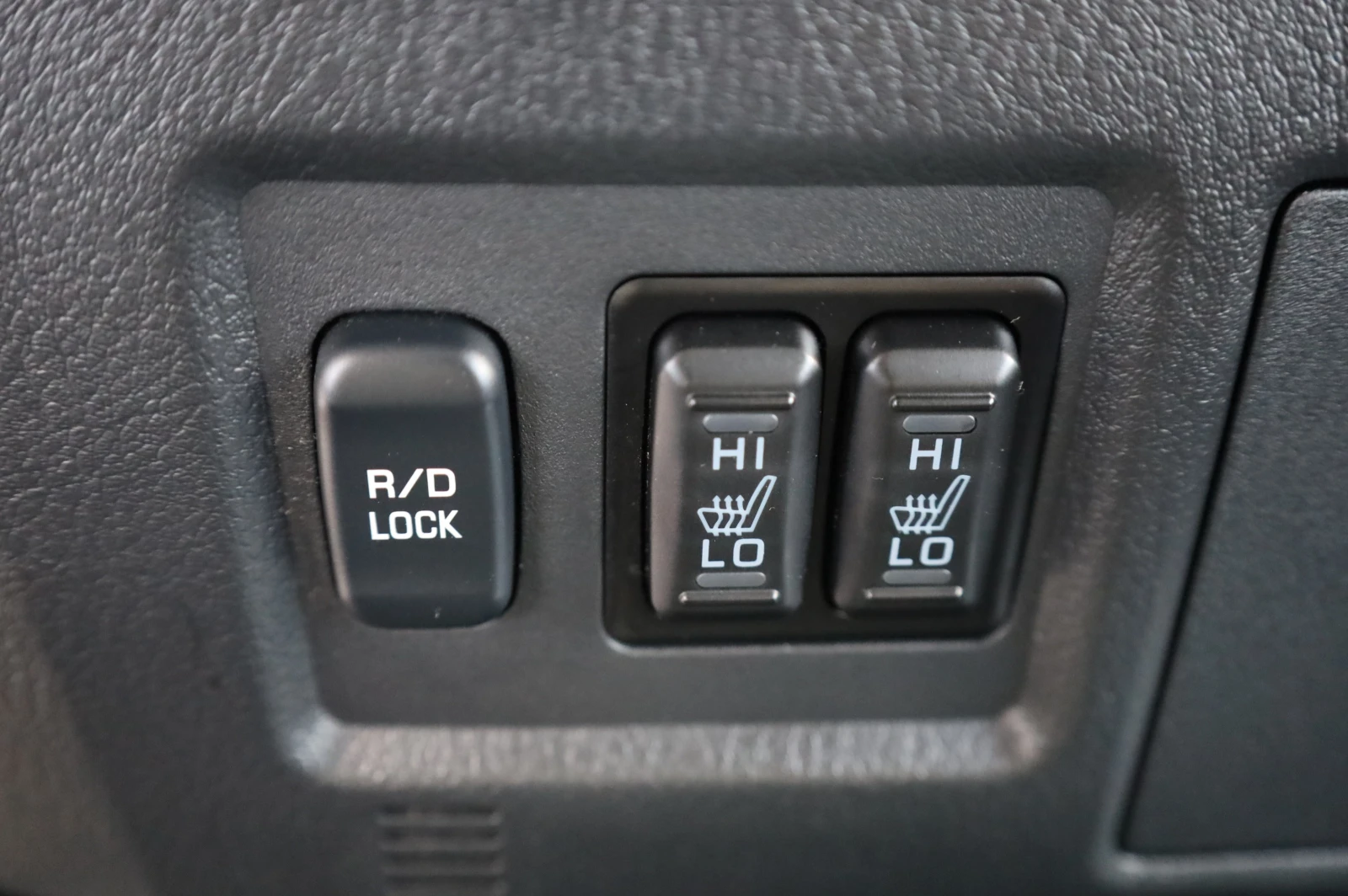 Mitsubishi Pajero * FACELIFT* NAVI* , снимка 14 - Автомобили и джипове - 55062841